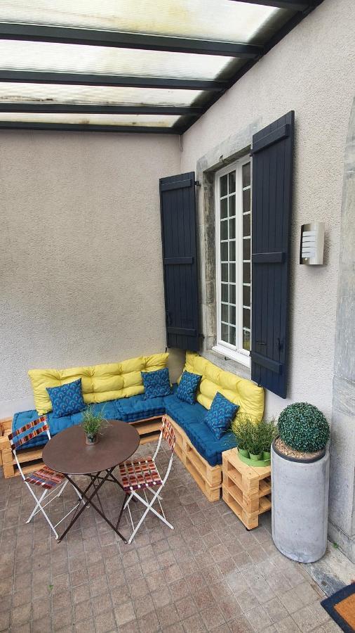 Chocolat Apartment Bagneres-de-Bigorre Bagian luar foto